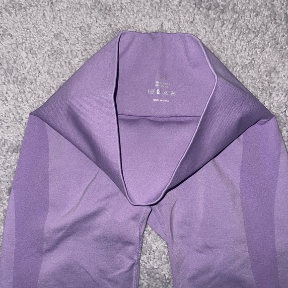 NVGTN Women's Contour Seamless High Waisted Leggings CD4 Lilac Extra Small - Picture 2 of 3